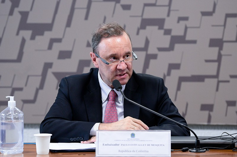 Paulo Estivallet de Mesquita é aprovado embaixador na Colômbia