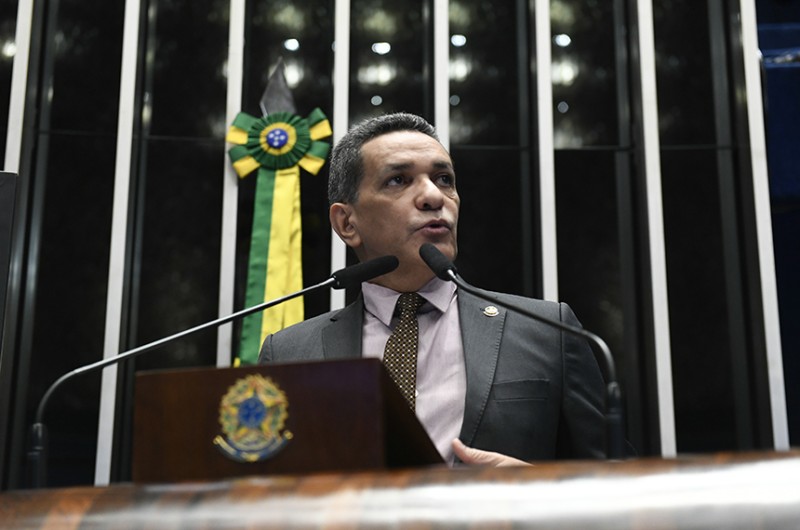 Mecias pede aprovação de projetos que beneficiam os pequenos produtores rurais