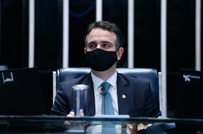 Senadores repudiam ameaças a servidores da Anvisa