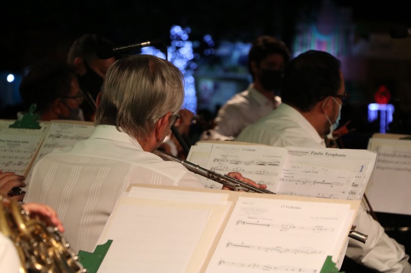 Em Guaratuba, Orquestra Sinfônica do Paraná encanta o público de todas as idades