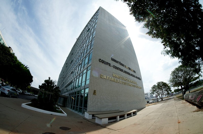 MP abre crédito para pagamento retroativo de parcelas extras do auxílio emergencial
