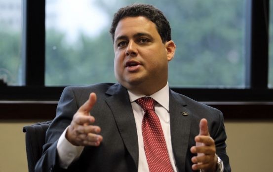 Partidarização das Forças ameaça democracia, diz presidente da OAB