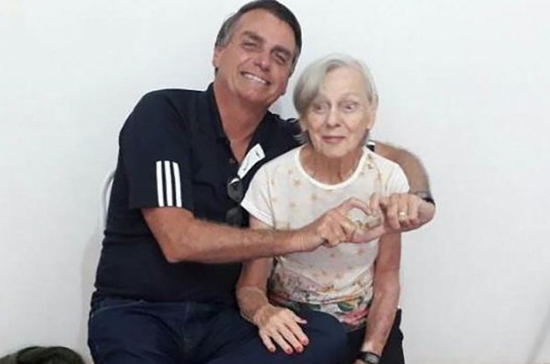 Senadores lamentam morte de Olinda Bolsonaro, mãe do presidente