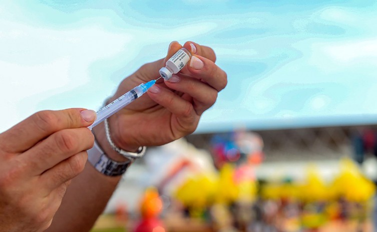 Governo do Tocantins e Prefeitura de Palmas participam de evento simultâneo do Ministério da Saúde para vacinação e testagem contra a covid-19 neste sábado, 22