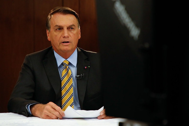 Bolsonaro pede a Putin que Brasil e Rússia diversifiquem parceria