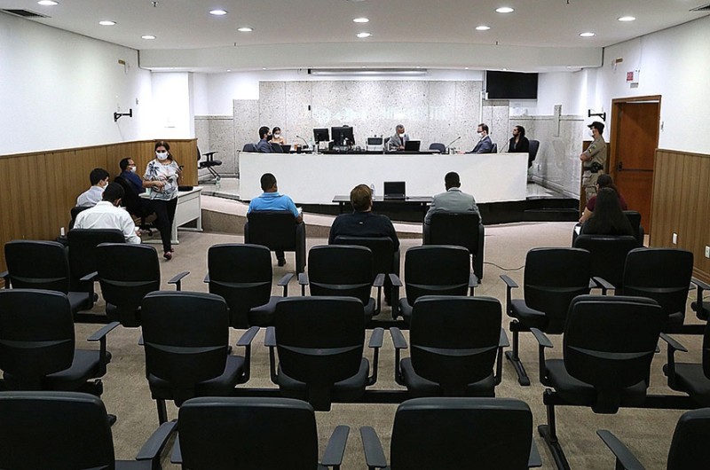 Projeto impede redução de honorários em causas com valor condenatório calculável