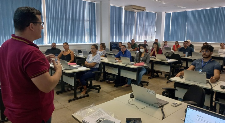 Servidores participam de curso sobre novos sistemas a serem implantados na gestão municipal