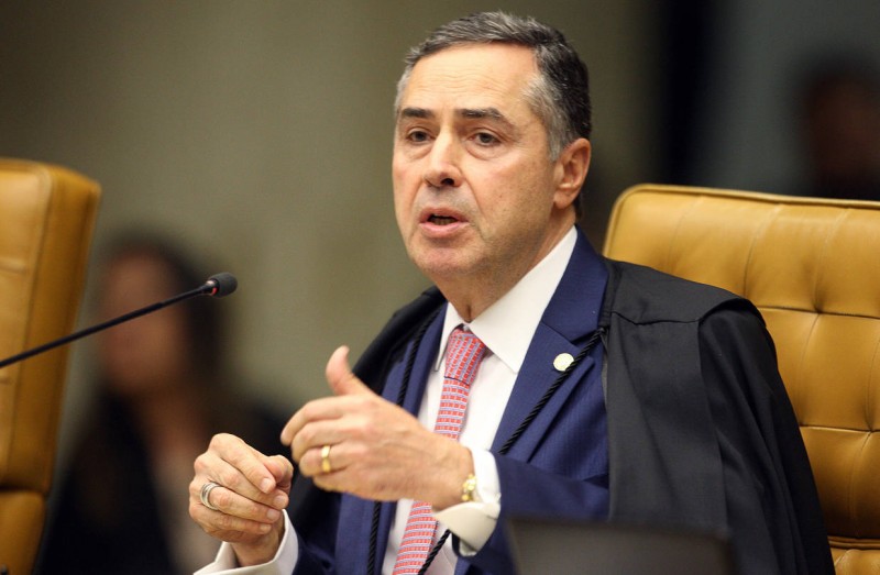 'Voto em papel é retrocesso', diz Barroso na Câmara dos Deputados