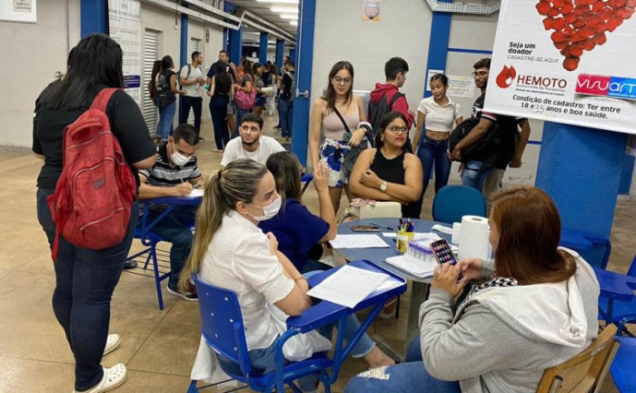 Hemorrede realiza ações para incentivar doação de sangue e cadastro de medula óssea no Tocantins