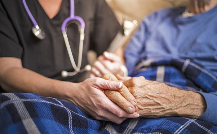 Saúde alerta a população para prevenção e tratamento da Doença de Parkinson