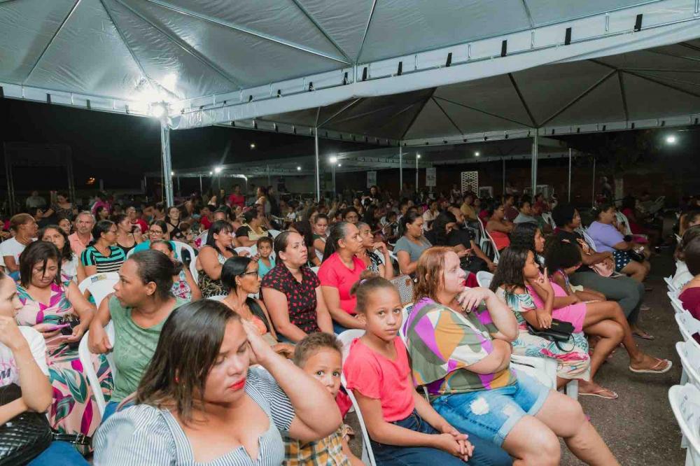 Ação descentralizada para beneficiários do Cadastro Único / Bolsa Família atende mais de mil pessoas no Setor Pouso Alegre