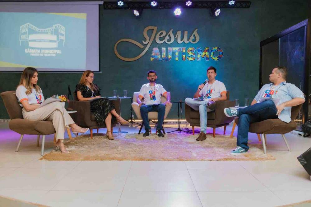 Prefeito Celso Morais participa de 2º Fórum sobre autismo, em Paraíso do Tocantins