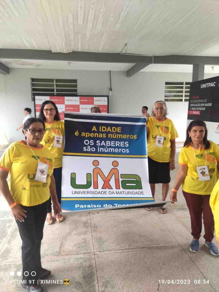 Alunos da Universidade da Maturidade de Paraíso participam de encontro em Araguaína