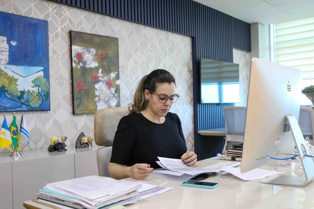 Prefeita Cinthia Ribeiro promove mudança no seu secretariado