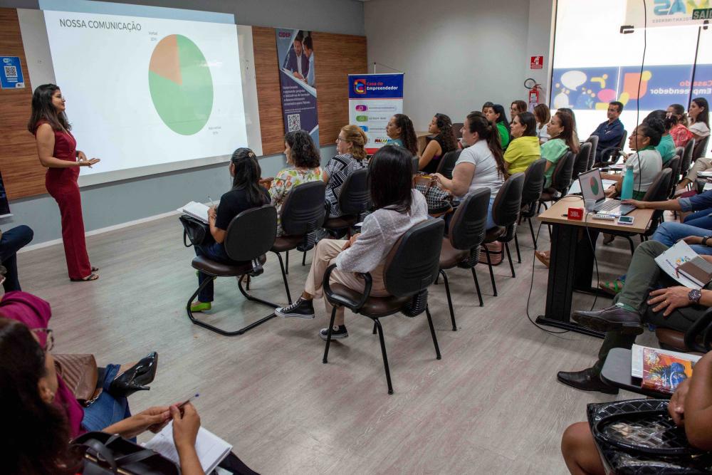 Comunicação Não-Violenta é pauta de formação para orientadores educacionais da Educação Infantil