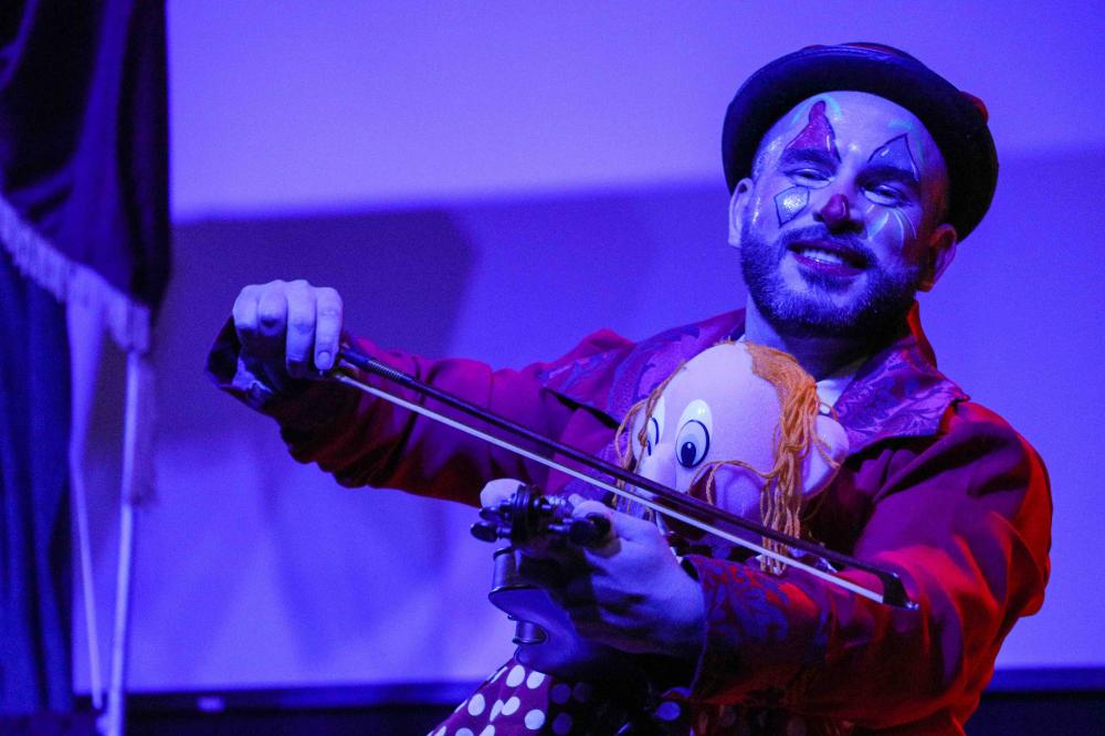 Cia de Teatro Fernanda Montenegro inicia circuito com ‘A Idade do Sonho’