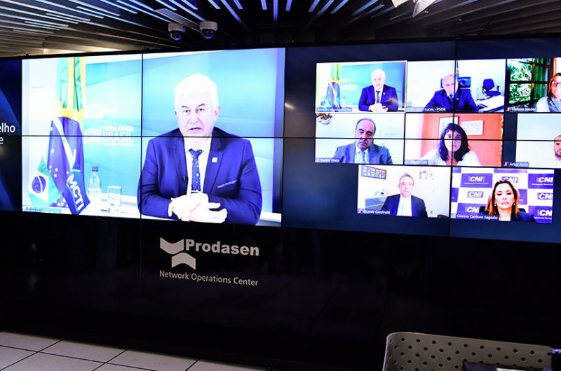 Comissão da Covid-19 ouvirá ministro da Ciência e Tecnologia nesta segunda