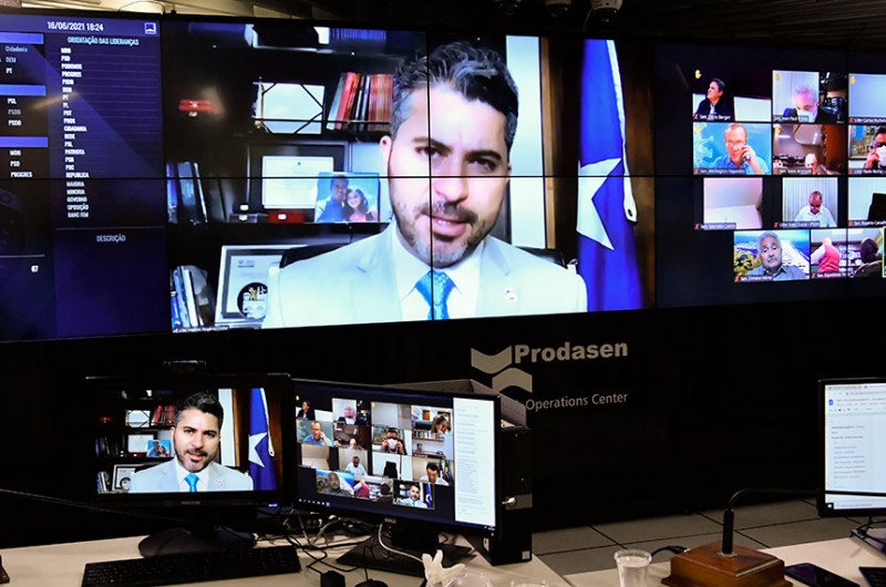 Votação da privatização da Eletrobras fica para quinta; senadores avaliam adequação