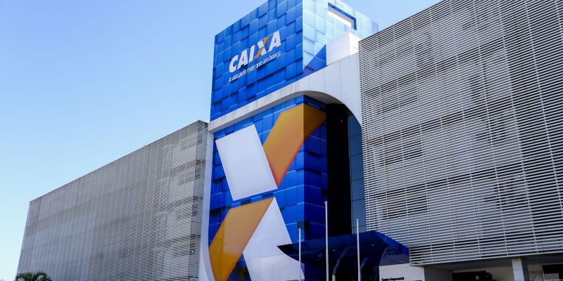 Caixa paga hoje auxílio emergencial a nascidos em junho