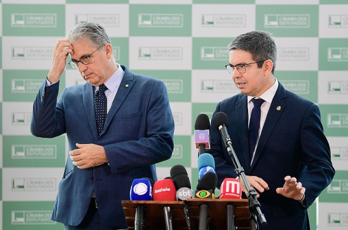 Para Randolfe, LDO “respeita espírito” de contingenciamento proposto pelo governo