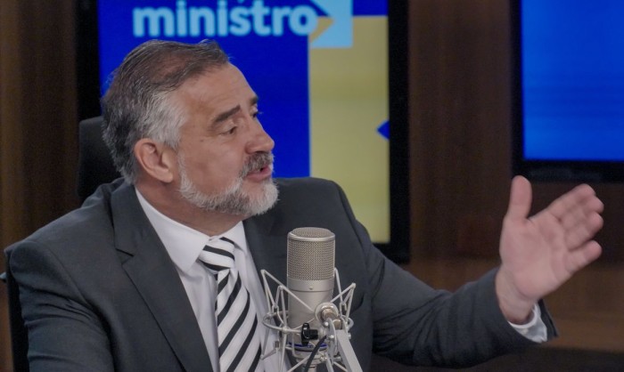 Ministro da Secom diz que população perceberá melhora do país em 2024