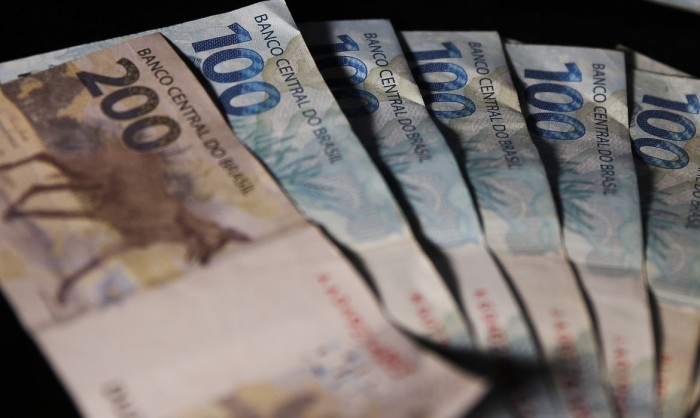 BC diz que teto para o rotativo só vale a partir desta quarta-feira