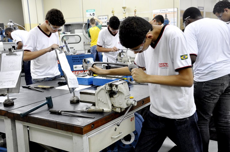 Comissão Senado do Futuro debate o futuro da educação profissional no país