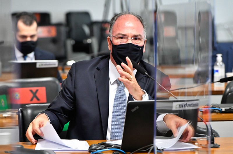 Bezerra: Pazuello confirma que foi avisado por Bolsonaro de suspeitas de irregularidades