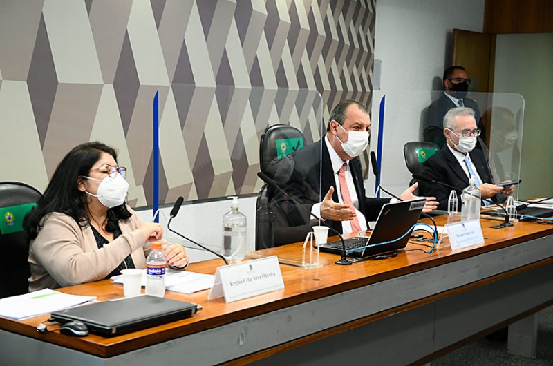 Fiscal do MS, Regina Célia diz não ter visto nada 'atípico' em compra da Covaxin