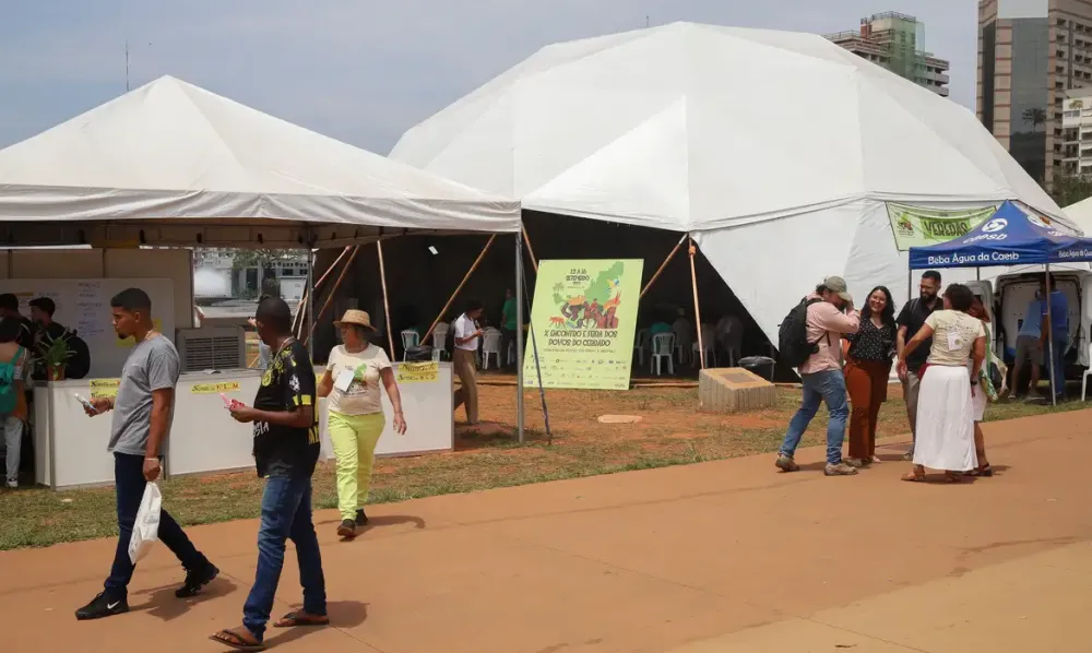 Feira dos Povos do Cerrado oferece diversidade de produtos do bioma.