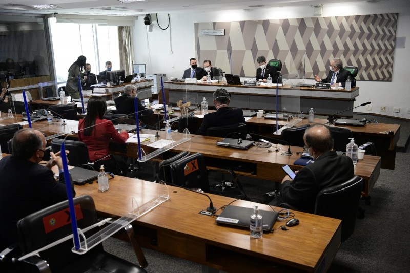 CPI estende quebras de sigilo fiscal até 2018