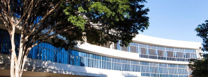 Biblioteca Pública Estadual retoma atividades de forma parcial