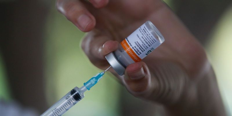 Chegam a SP insumos para produção de 5 milhões de doses de CoronaVac