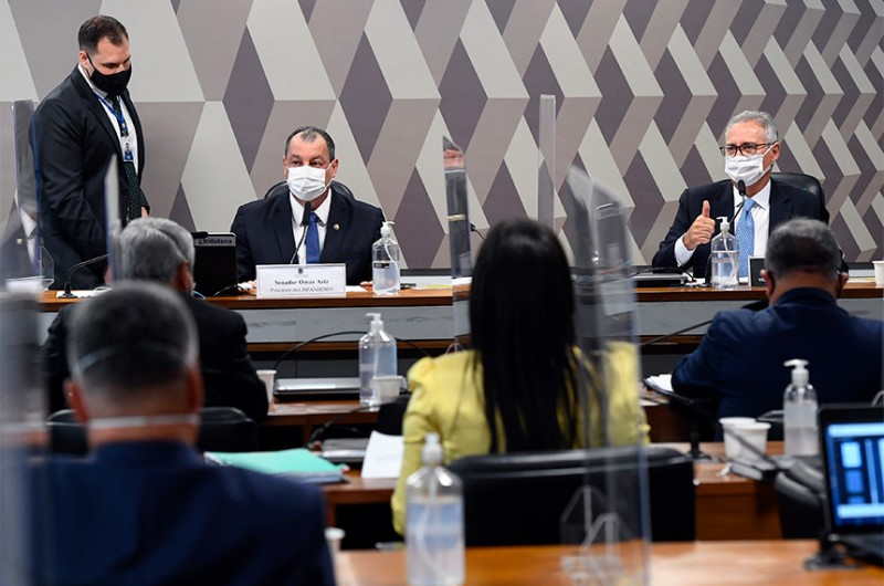 CPI pede afastamento de Mayra Pinheiro e quebra sigilos de Ricardo Barros