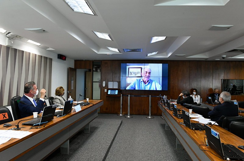 Vai a Plenário regulamentação da profissão de despachante documentalista
