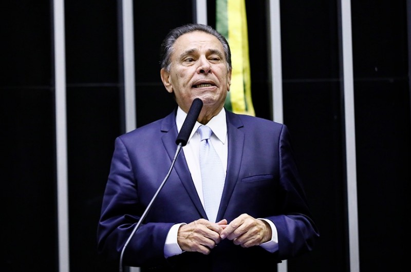 Morre ex-senador João Lyra