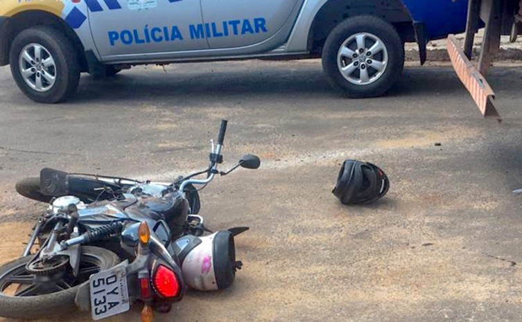 Corpo de Bombeiros combate fogo em agência bancária em Augustinópolis