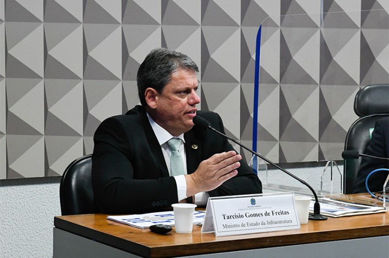 Governo avalia estabelecer Marco Legal das Ferrrovias por medida provisória