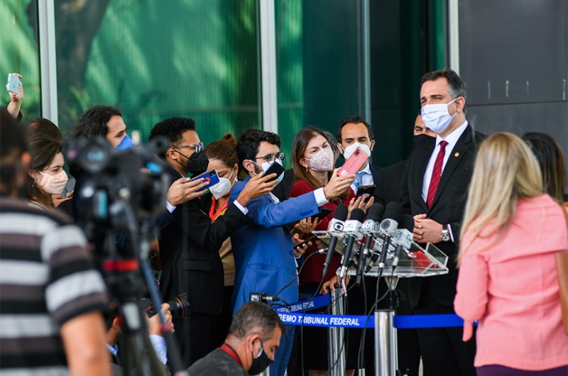Presidente do Senado defende diálogo entre Judiciário e Executivo