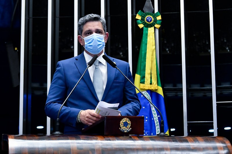 Rogério Carvalho: BB e CEF precisam rever decisão de fechar agências no interior
