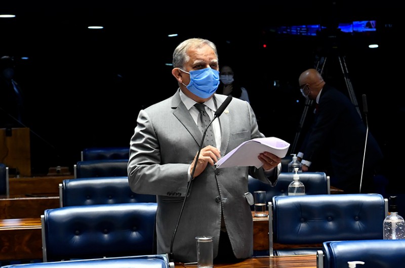 Volta à Câmara projeto que incentiva empresas a apoiarem pesquisas sobre covid-19