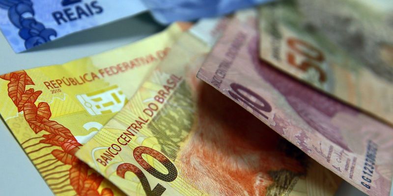 Tesouro revisa plano anual e prevê aumento menor na dívida pública