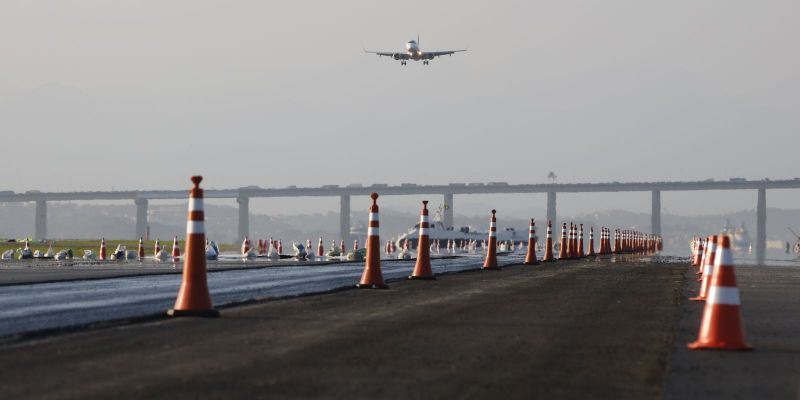 Senado aprova prorrogação de regras para reembolso de passagens aéreas