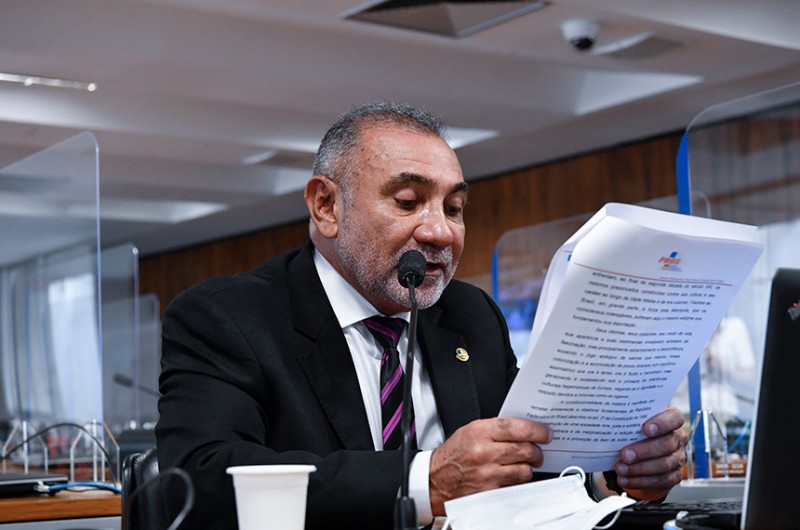 Lido na CDH o relatório do Estatuto do Cigano