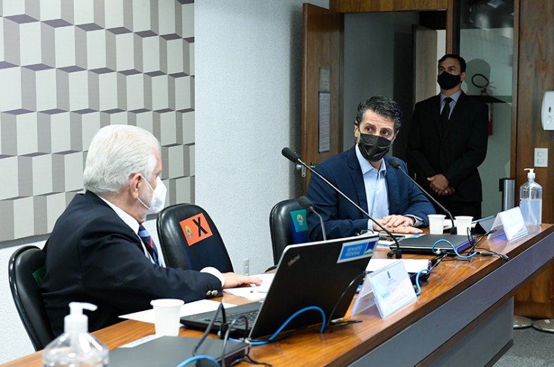 Senadores cobram de ministro preparo do Brasil para Conferência do Clima