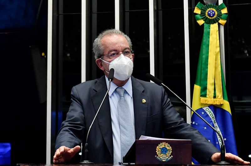 José Aníbal propõe agenda ‘assertiva’ para enfrentar a crise após recuo de Bolsonaro