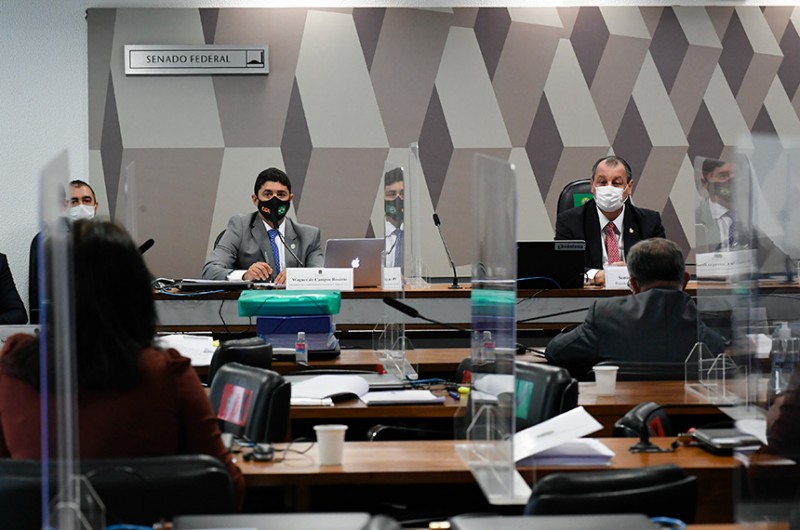 Em depoimento tenso, Wagner Rosário nega omissão da CGU no caso Covaxin