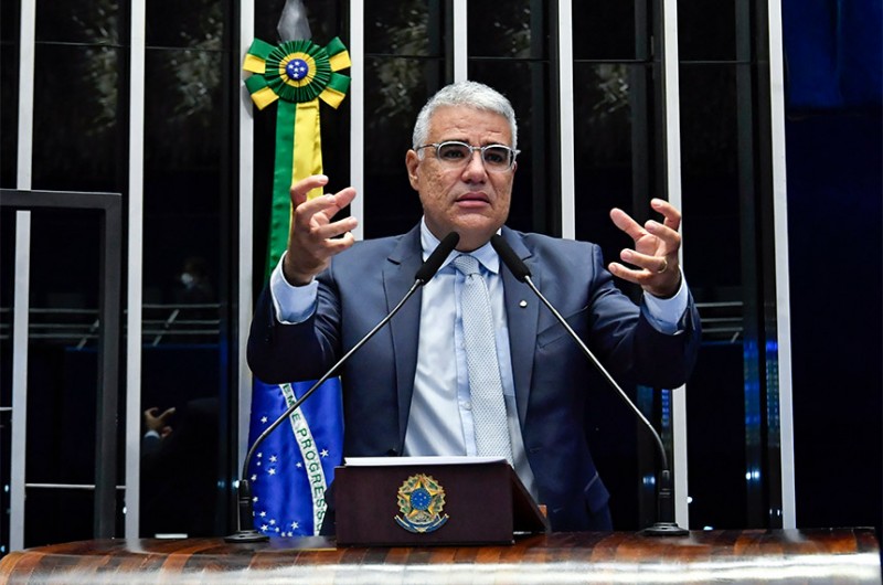 Girão denuncia expansão de grupos criminosos no Ceará