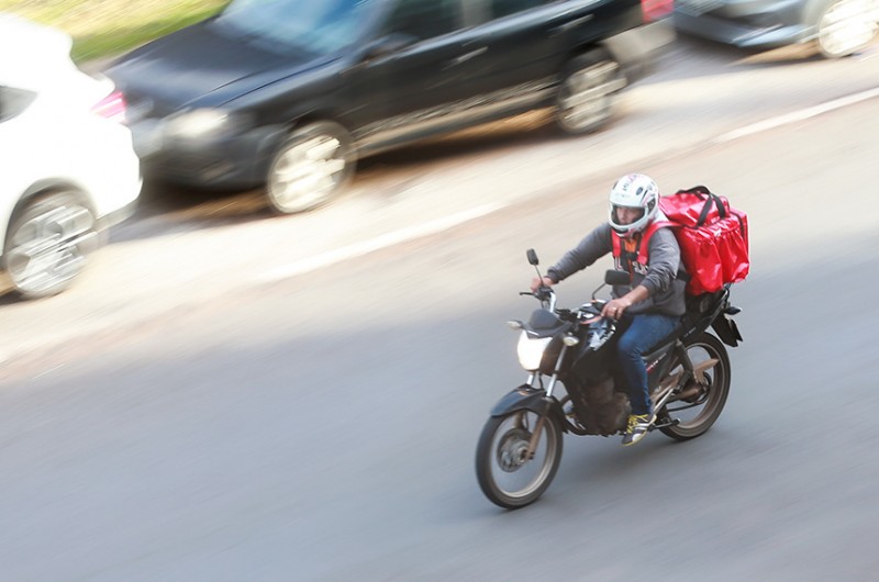 Aprovada instalação de frente parlamentar em defesa dos mototaxistas e motofretistas