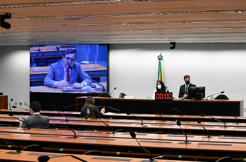 CMO aprova crédito de R$ 1,2 milhão para Judiciário e Ministério Público